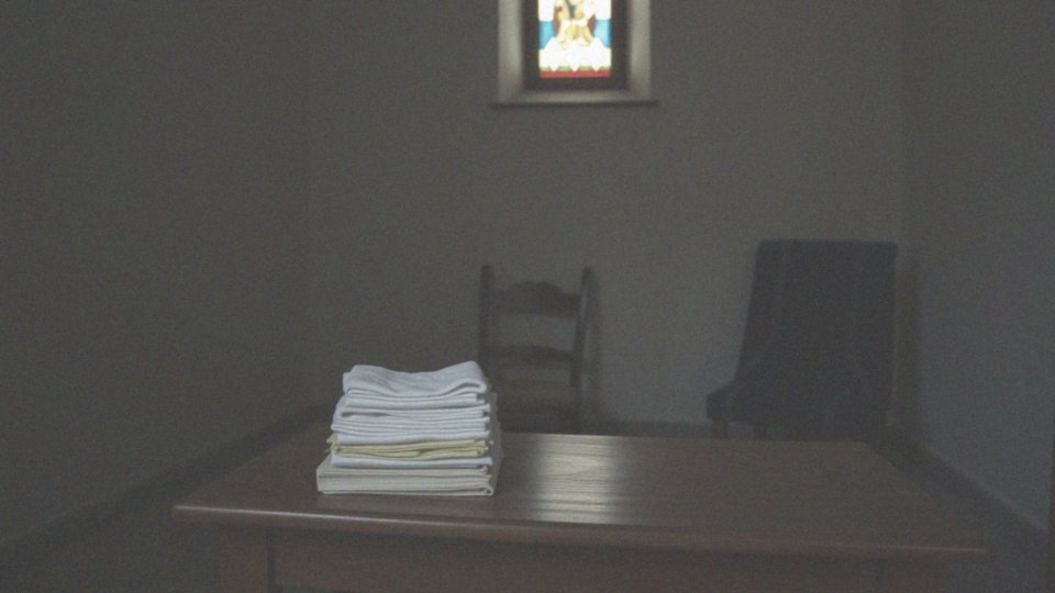 Ile wynosi średnia pensja kościelnych w Polsce?