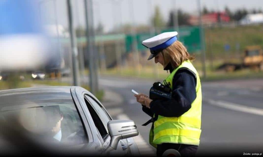 Apel Policji Kudowa-Zdrój o Ostrożność na Drogach Jesienią